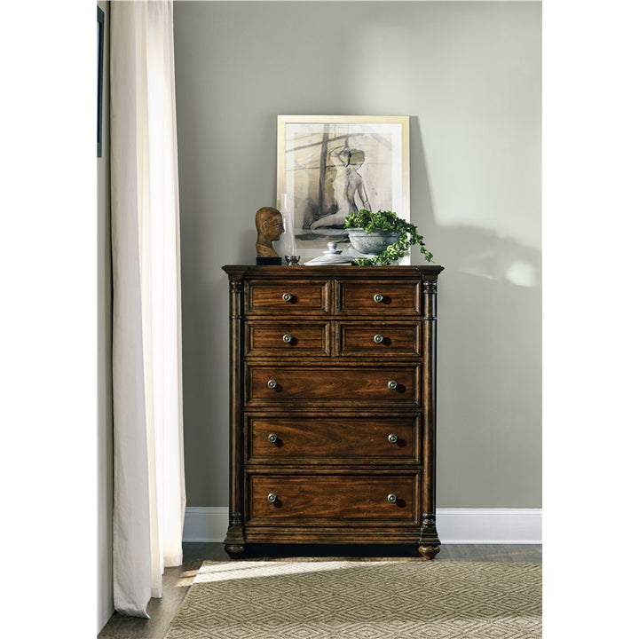 Leesburg - Chest