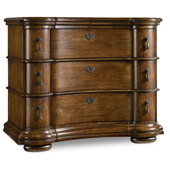 Archivist - Bachelors Chest