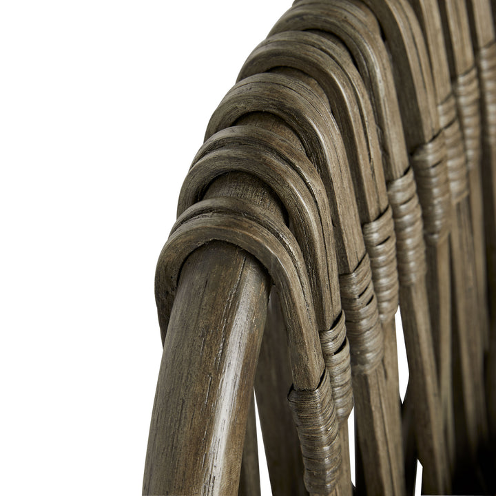 Strata Chair