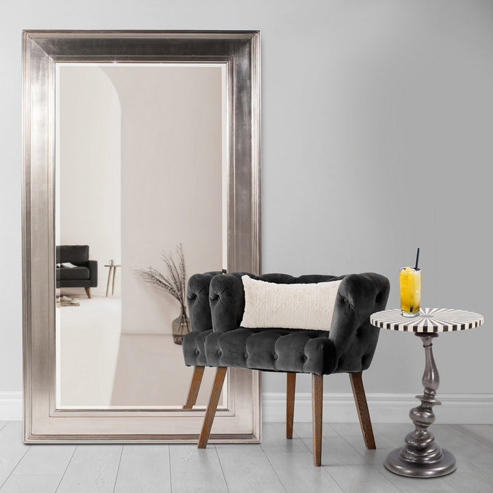 Christian Mirror