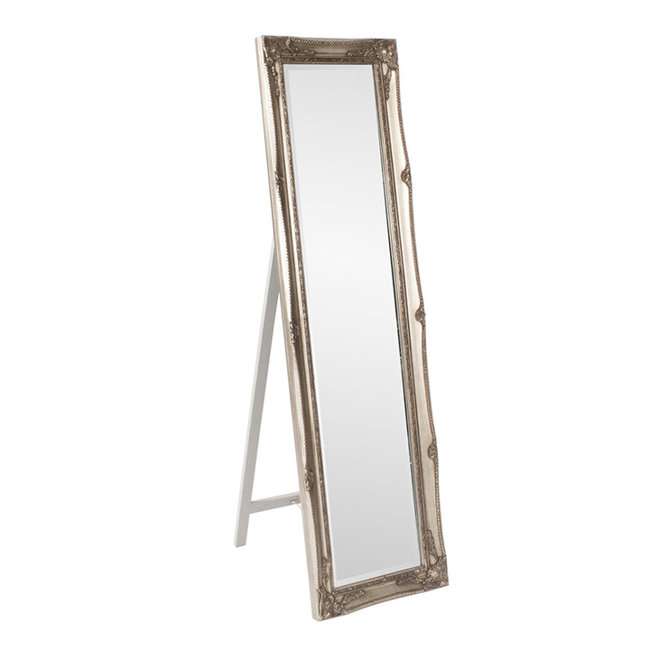 The Queen Ann Mirror