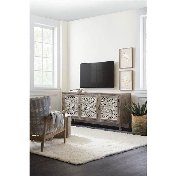 Commerce And Market - 80" Entertainment Console