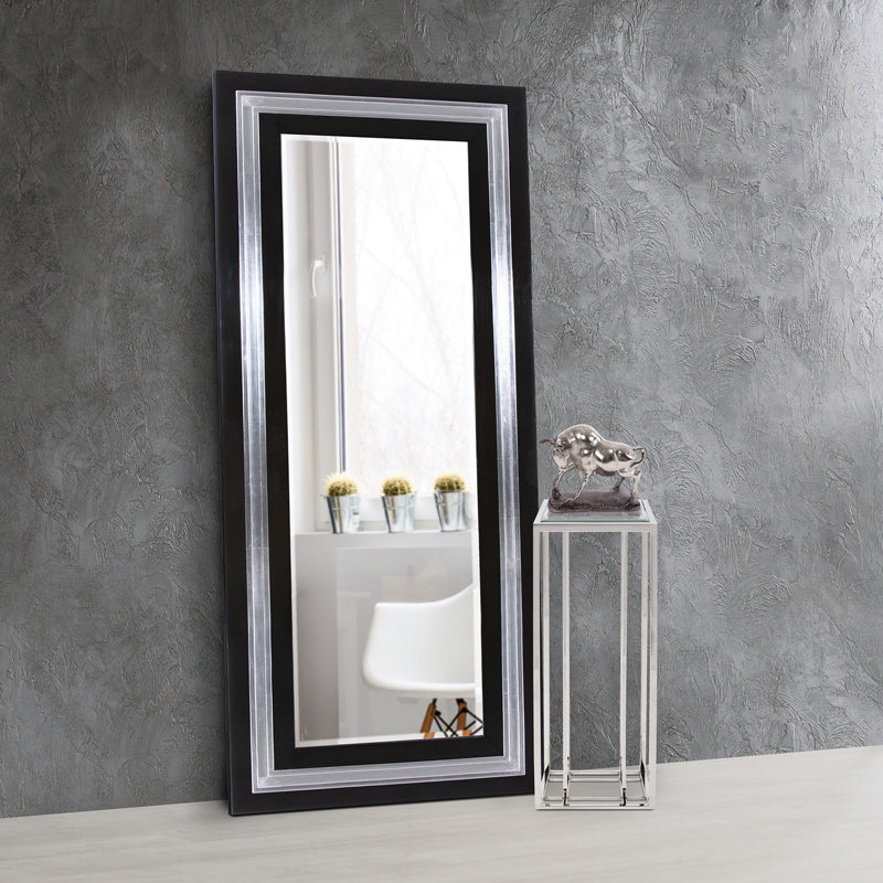 Accent Tables Pedestal
