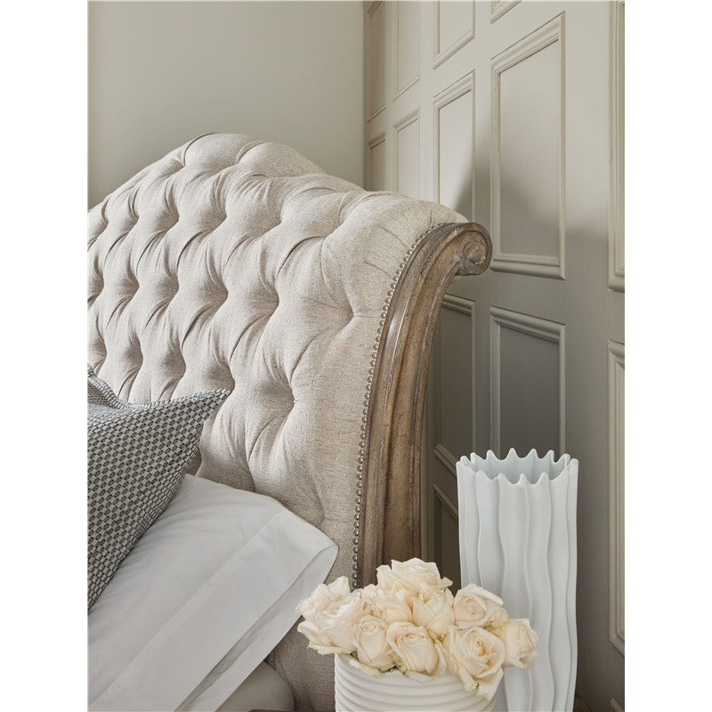 Castella - King Tufted Bed