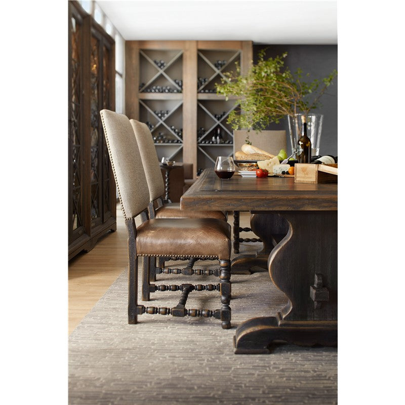 Hill Country - Bandera 86" Table With 2-18" Leaves