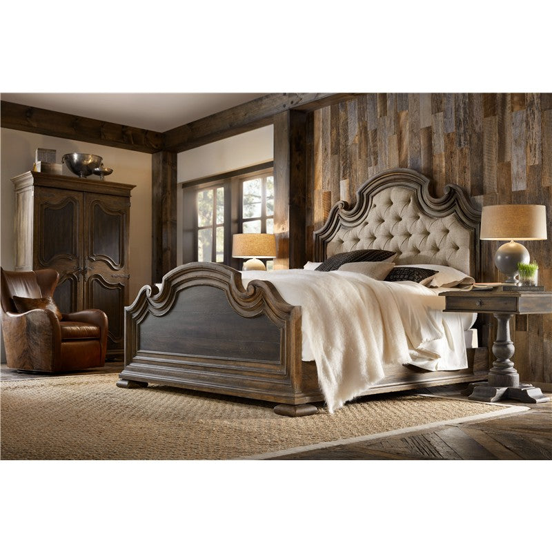 Hill Country - Fair Oaks Upholstered Bed - California King