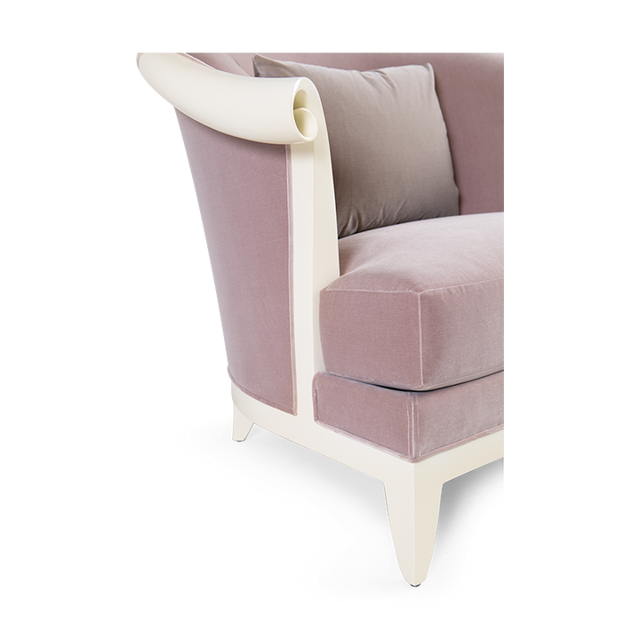 Claudia Chair