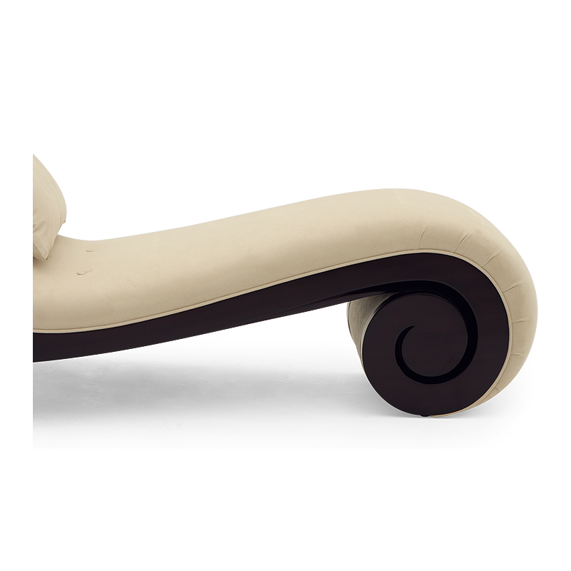 Le Meurice Chaise