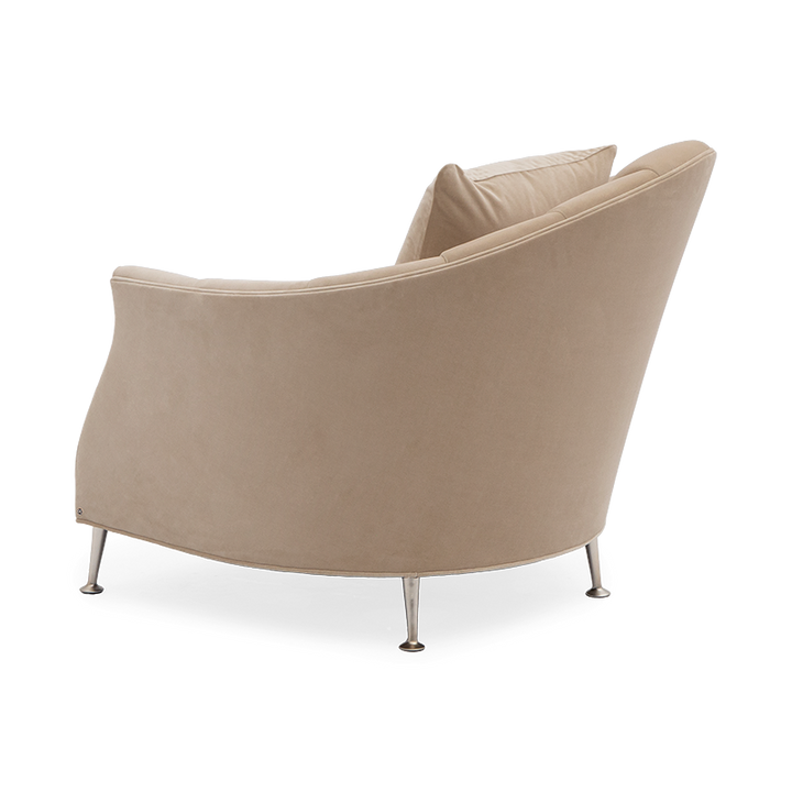 Alexandrine Gauche Chair