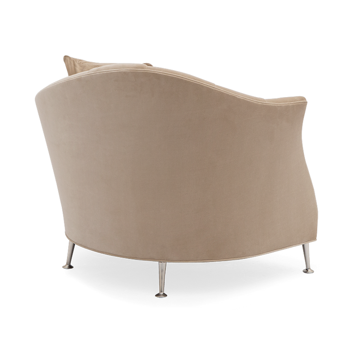 Alexandrine Gauche Chair