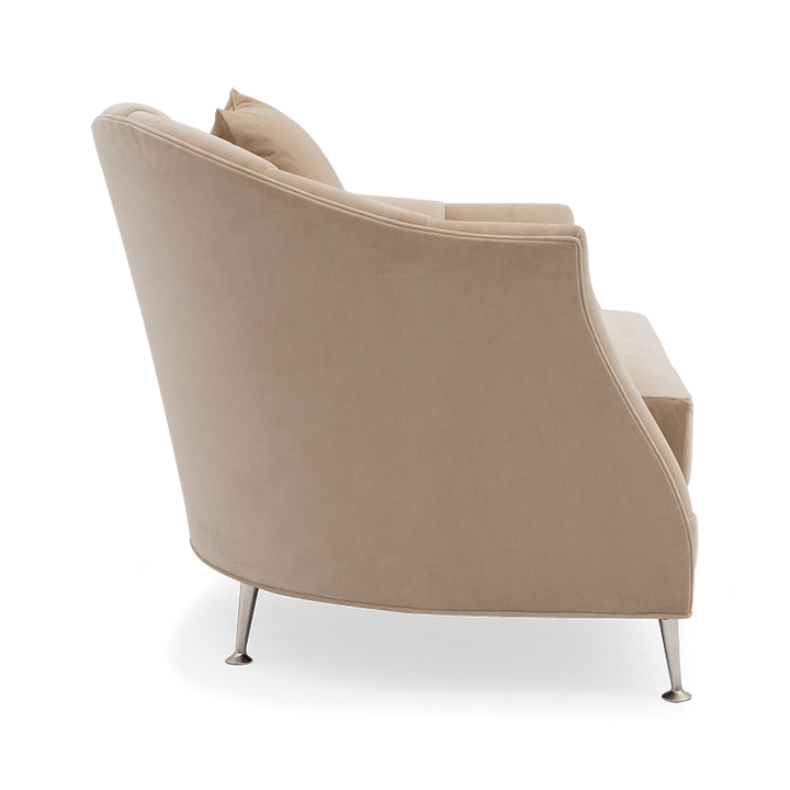 Alexandrine Gauche Chair