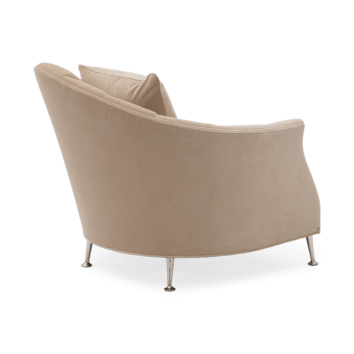 Alexandrine Gauche Chair