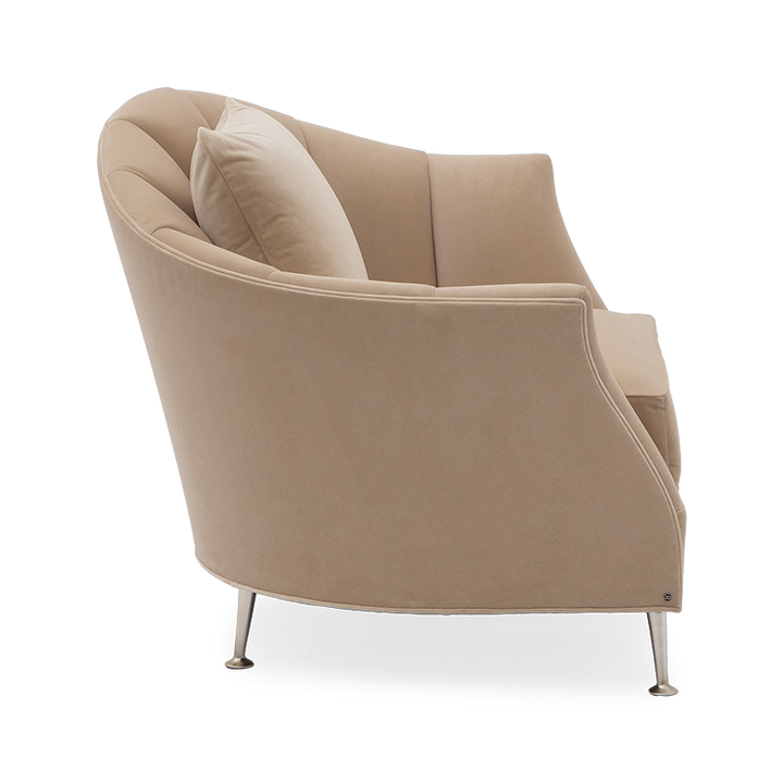 Alexandrine Gauche Chair