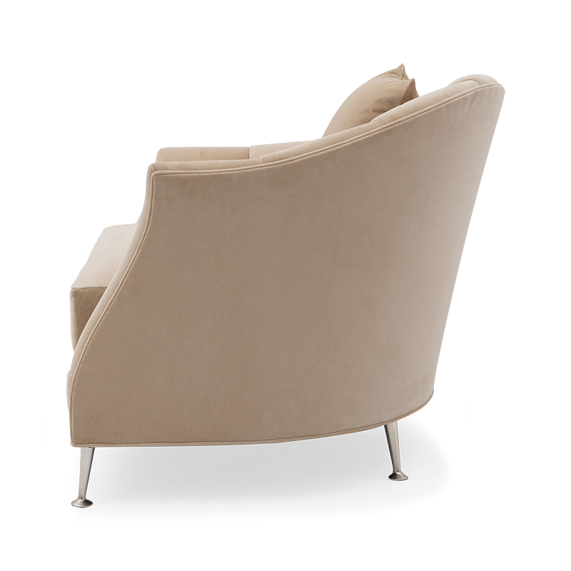 Alexandrine Gauche Chair