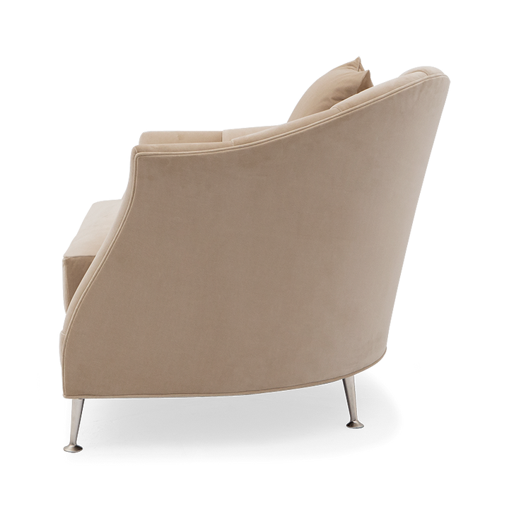 Alexandrine Gauche Chair