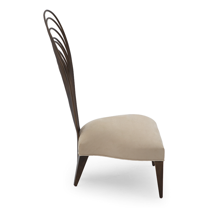 Apra Chair