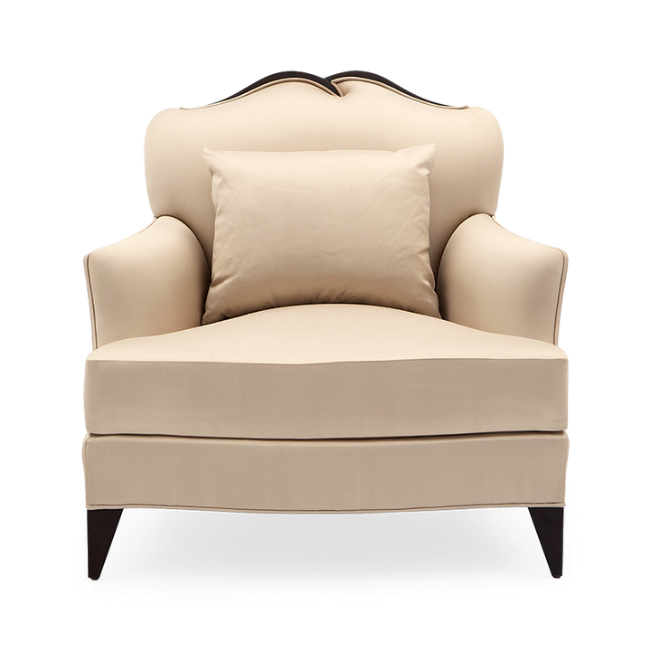 Saskia Chair