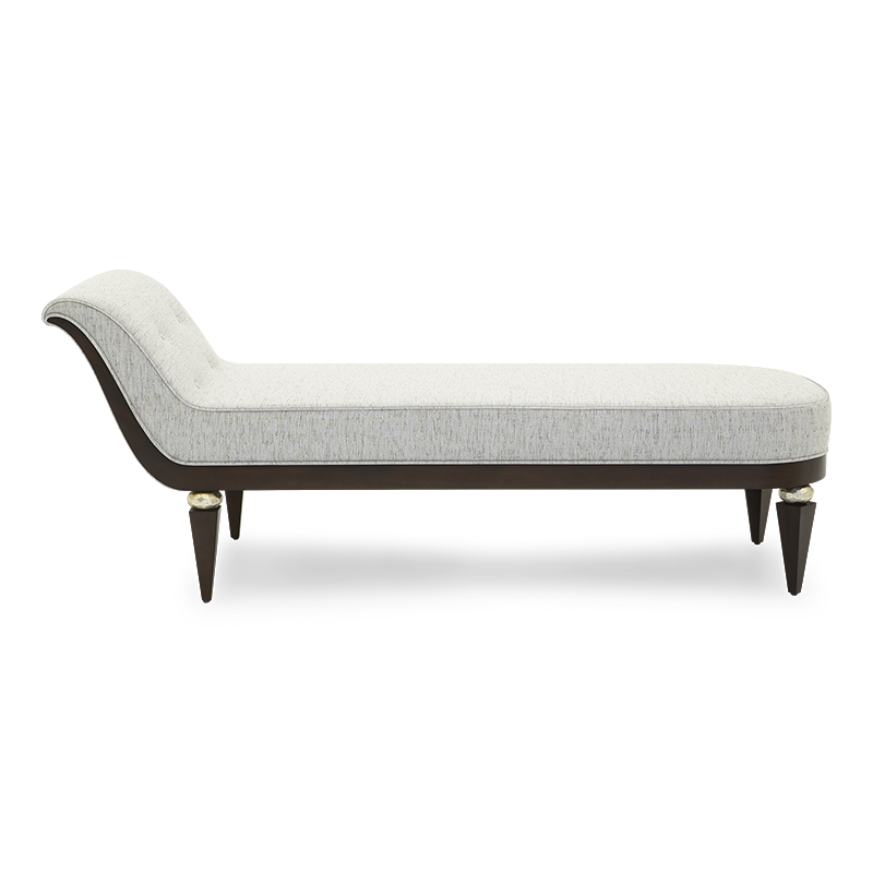 Lavinia Chaise