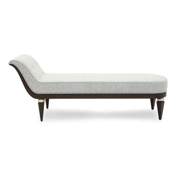 Lavinia Chaise