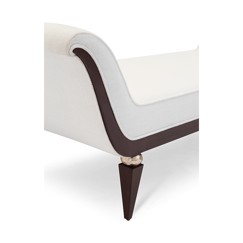 Lavinia Bench