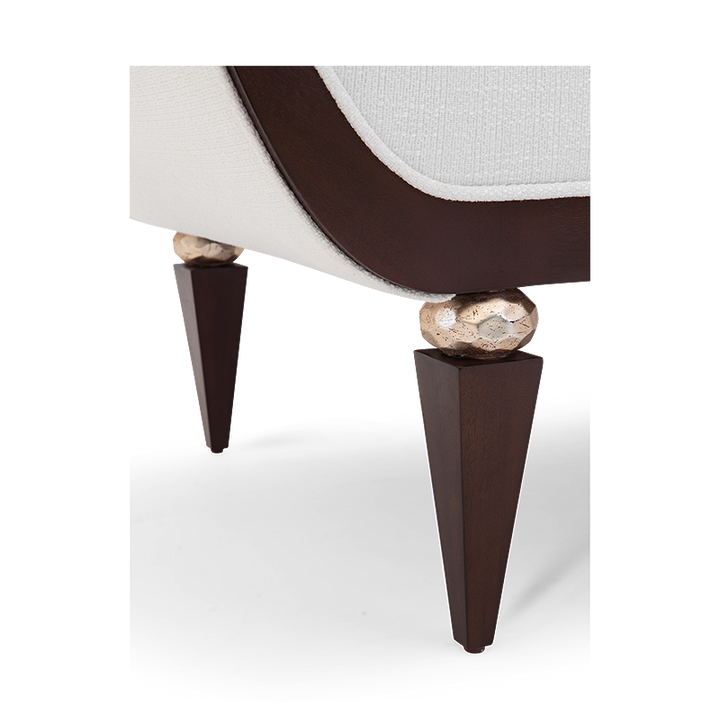 Lavinia Bench