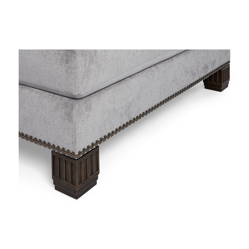 31 Rue Cambon Sectional