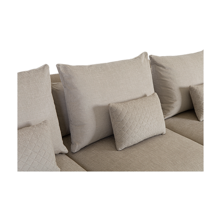 31 Rue Cambon Sectional