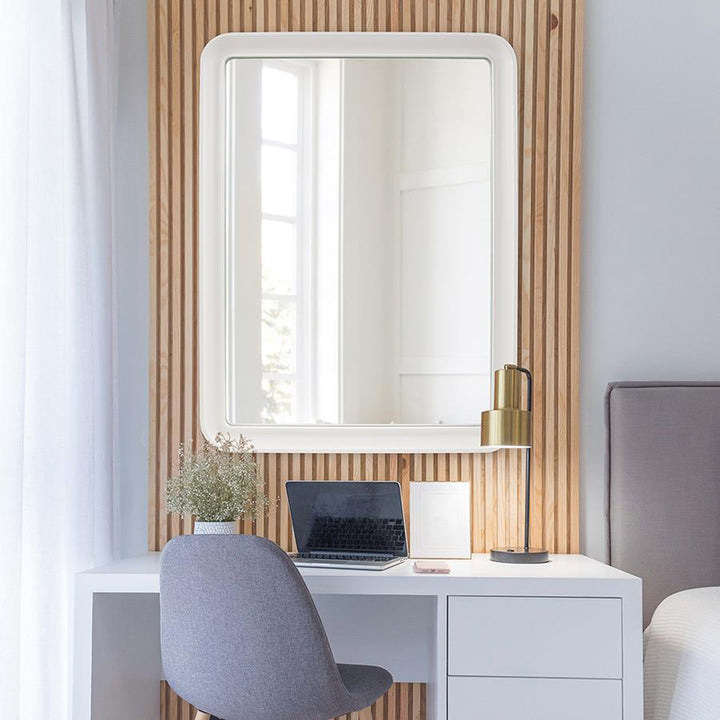 The Joelle Mirror