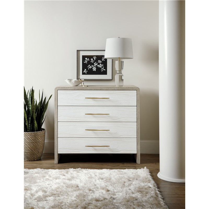 Cascade - 4-Drawer Bachelor Chest