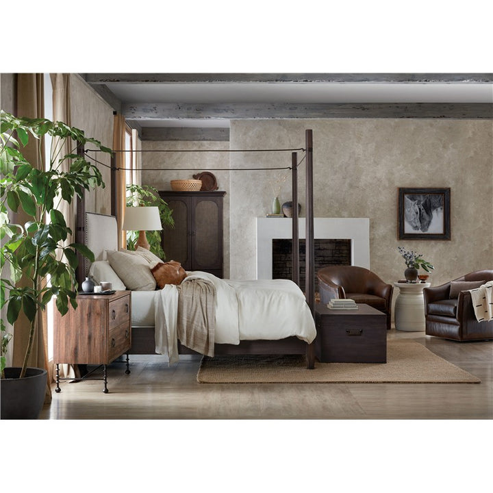 Big Sky - California King Poster Bed With Canopy