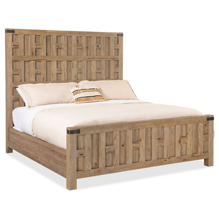 Vineyard Row - Queen Panel Bed - Light Brown