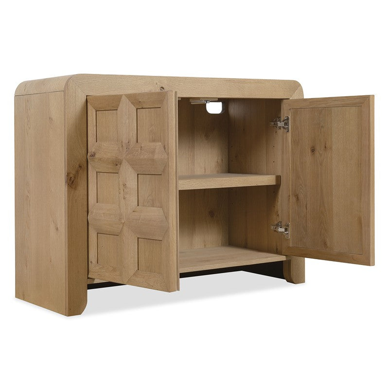 Commerce And Market - Haven Accent Chest - Light Brown