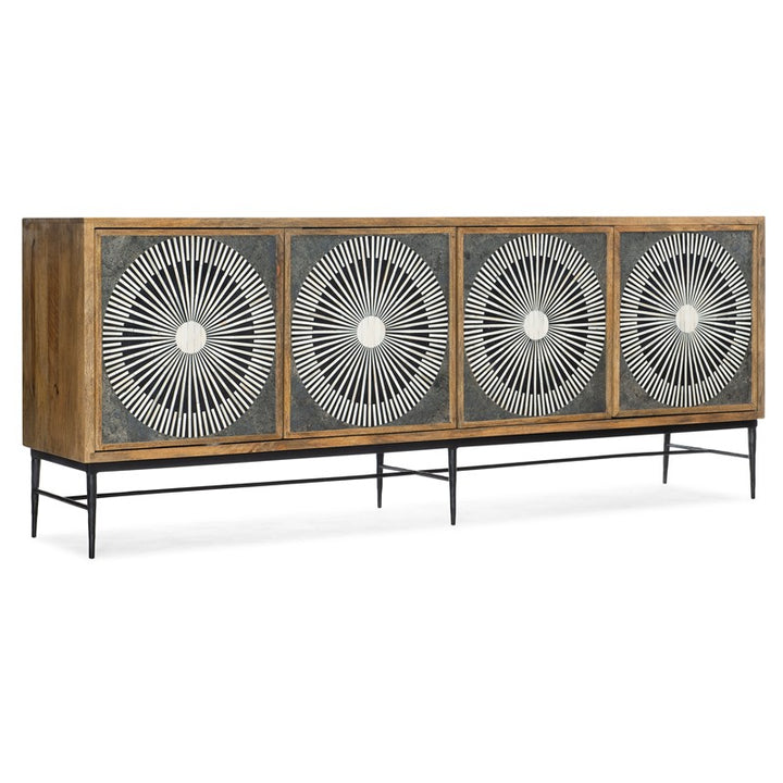 Commerce And Market - Giovanni Entertainment Console