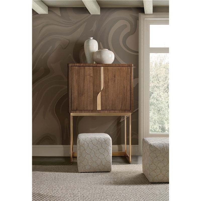 Eleana - Bar On Stand - Medium Wood