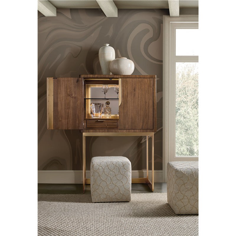 Eleana - Bar On Stand - Medium Wood
