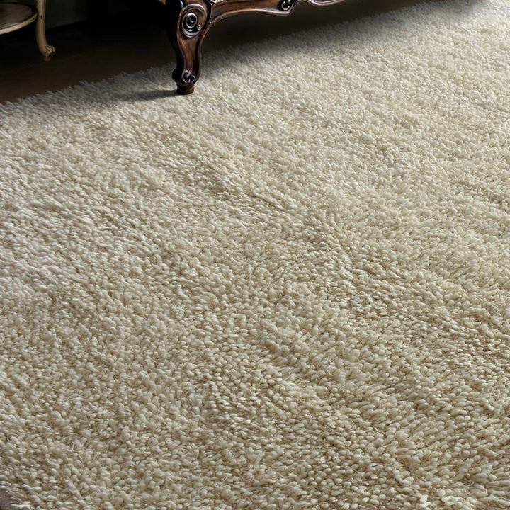 Caramont - 6 X 9 Rug - Ivory