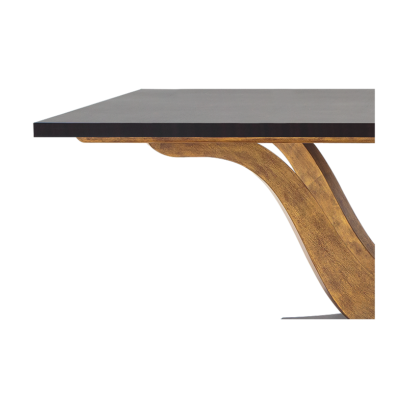 Une Fontaine Dining Table