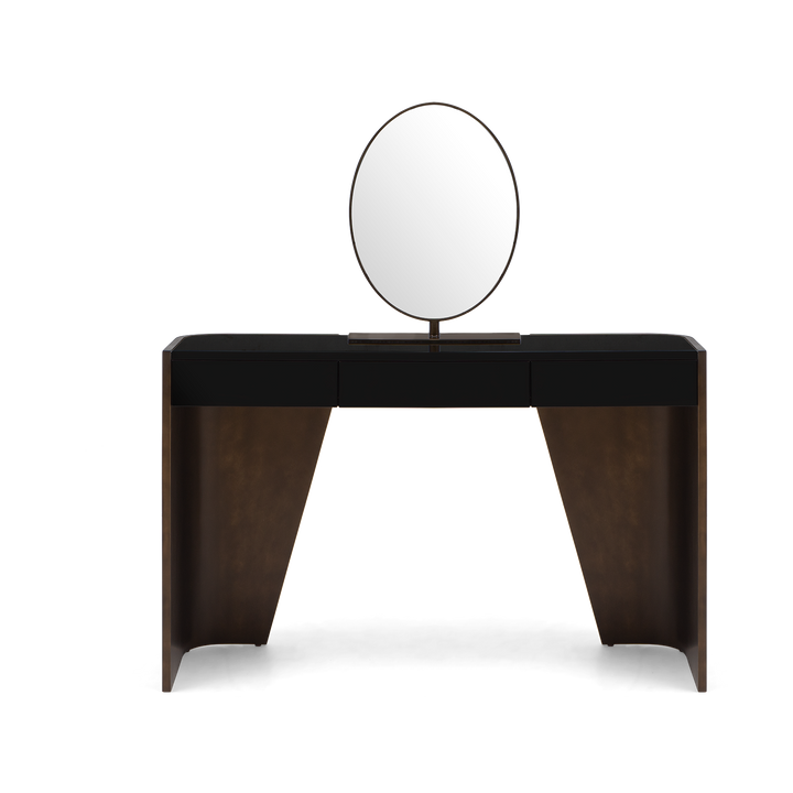 Pimlico Dresser