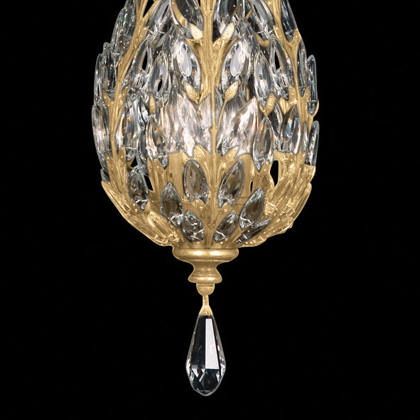 Crystal Laurel 11" Round Pendant