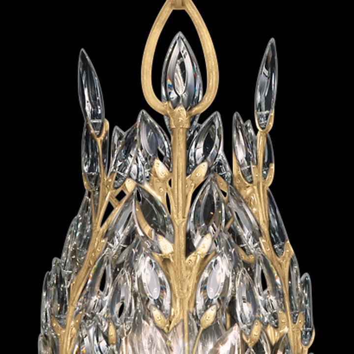 Crystal Laurel 11" Round Pendant