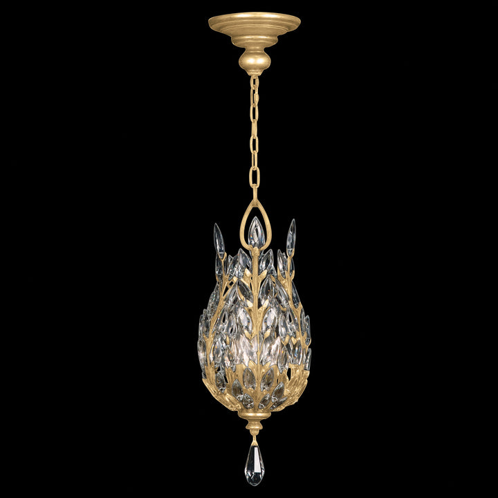 Crystal Laurel 11" Round Pendant