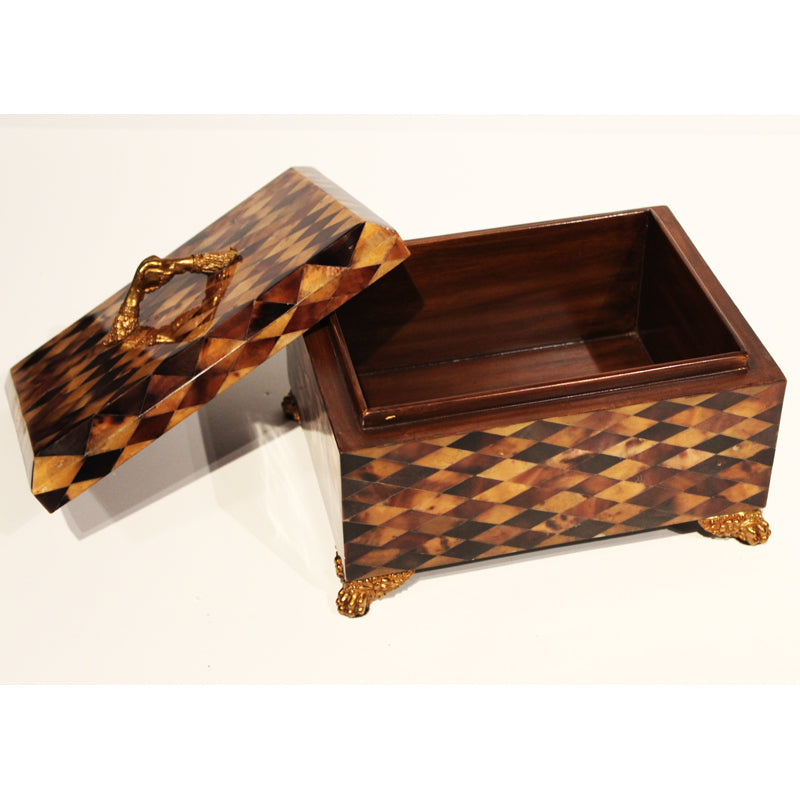 Harlequin Box