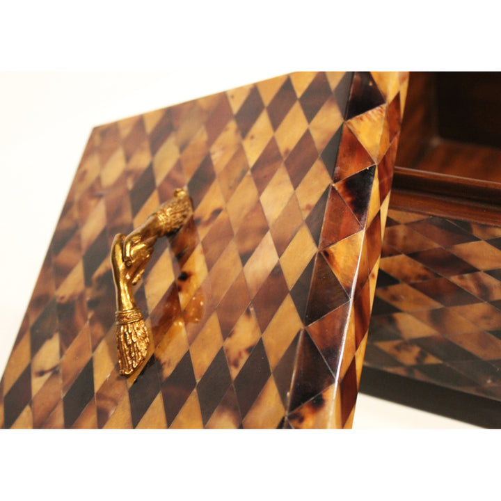 Harlequin Box