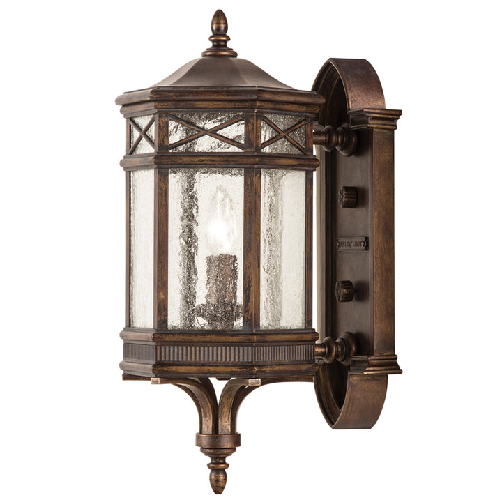 Holland Park 18" Outdoor Wall Mount