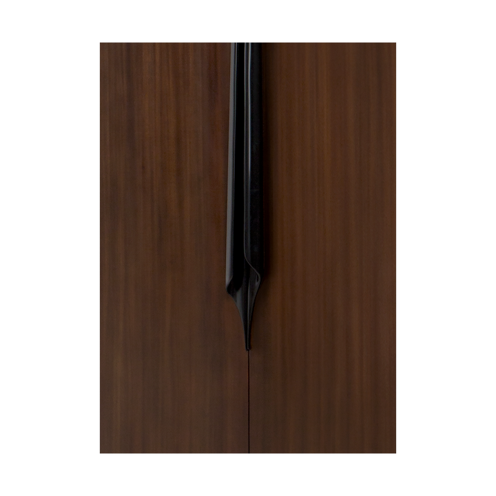 Altura Cabinet