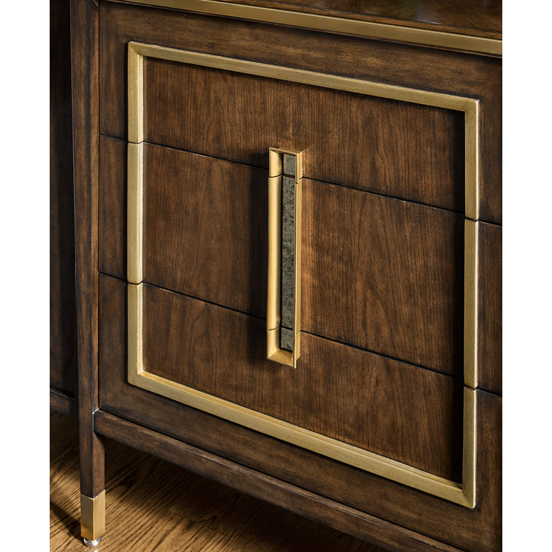 Lyric Dresser