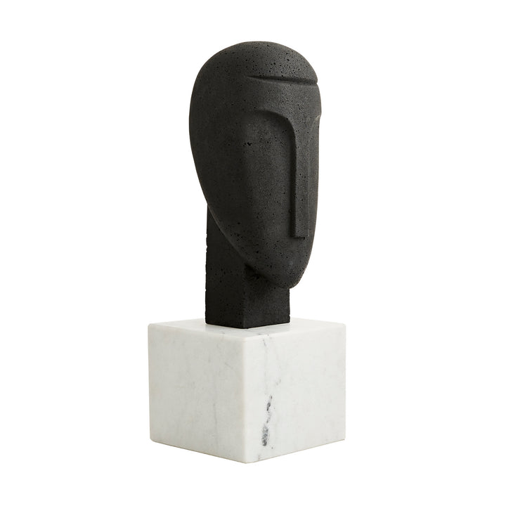 Isa Sculpture