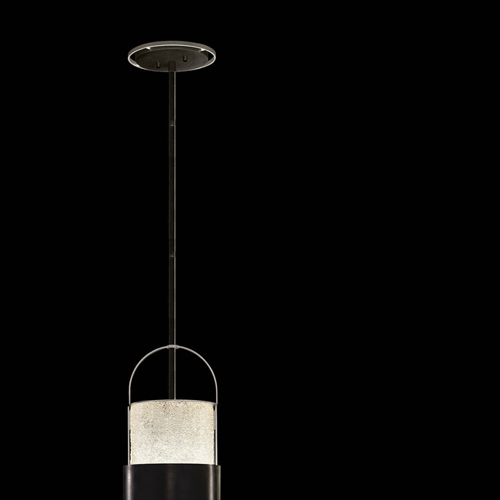 Bond 8" Round Pendant