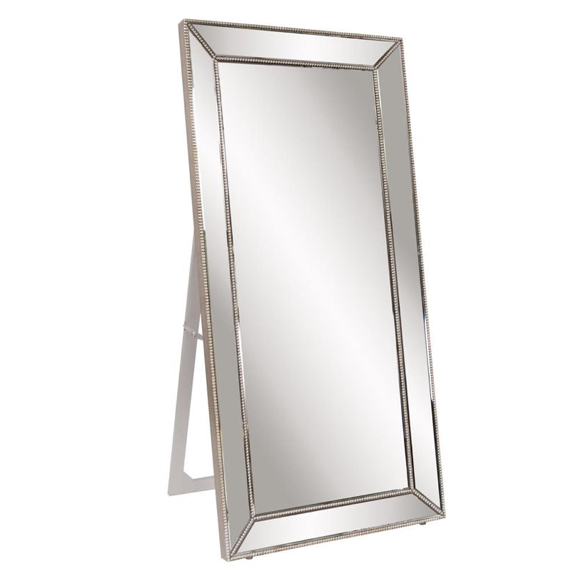 TitusMirror