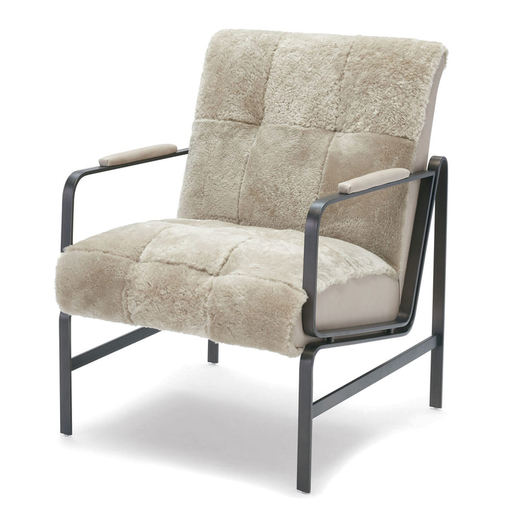 Jada Tufted Iron Chair
